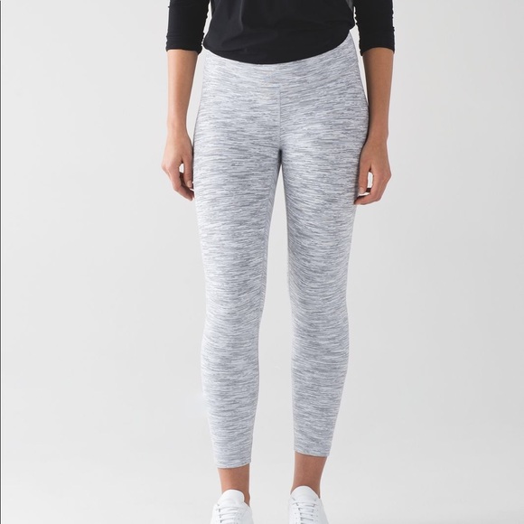 lululemon athletica Pants - Make an offer :) Wee are from space -